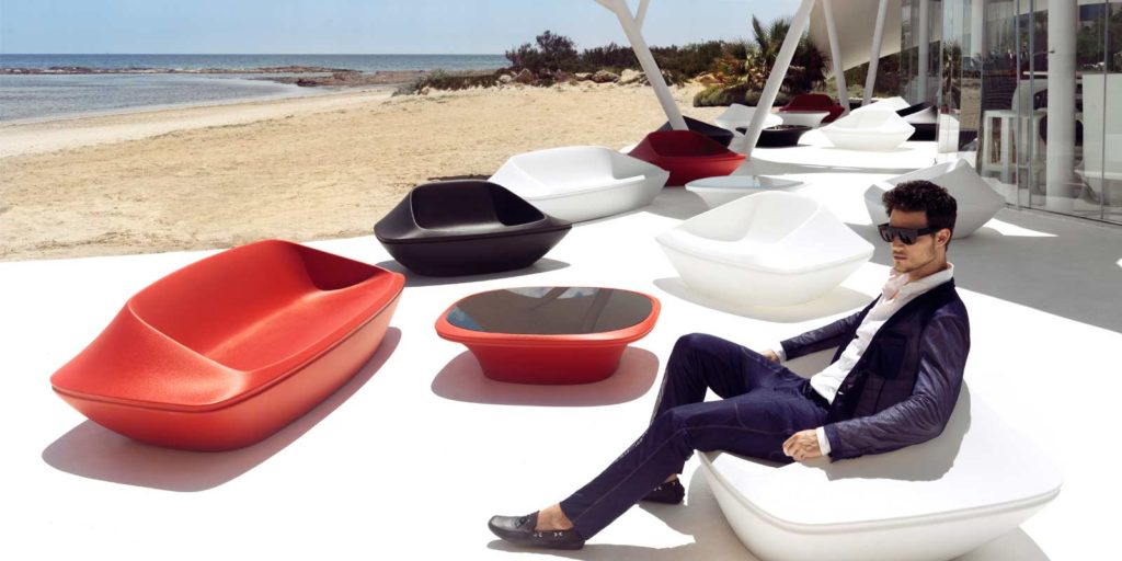 mueble-exterior-dise├▒o-sofa-butaca-mesa-ufo-oraito-vondom